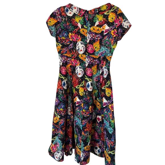 NEW DOLLZ & DAMES MASK MOTIF POCKETS BELT DRESS SZ S RARE! RT $275 FIT & FLARE - Picture 3 of 4